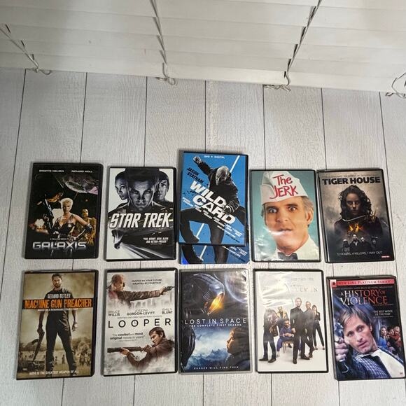 10 Movie DVD Bundle – Looper, Star Trek, The Gentlemen, Machine Gun Preacher - Picture 1 of 13